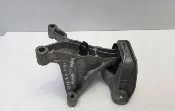 Nissan Juke II F16 Engine mount bracket 112325208R