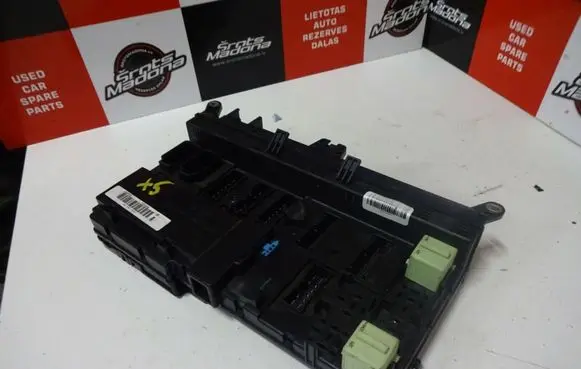 BMW X5 E53 Fuse module 8378107