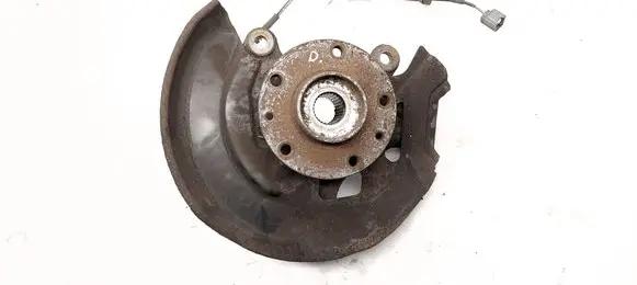Nissan Qashqai Front wheel hub