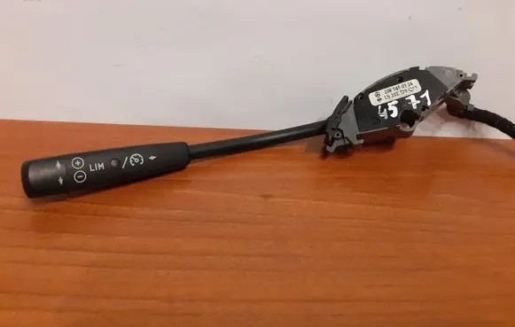 Mercedes-Benz E W210 Cruise control switch 4571 2085450324