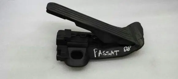 Volkswagen PASSAT B6 Accelerator throttle pedal 1K2721503M