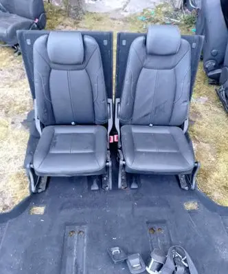 Ford Galaxy Third row seats 025
