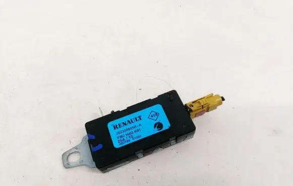 Renault Laguna III Antenna control unit 282300005R 48079901002