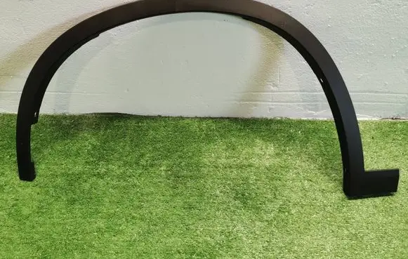BMW X1 F48 F49 Front arch trim 7332337DANEK 7332337