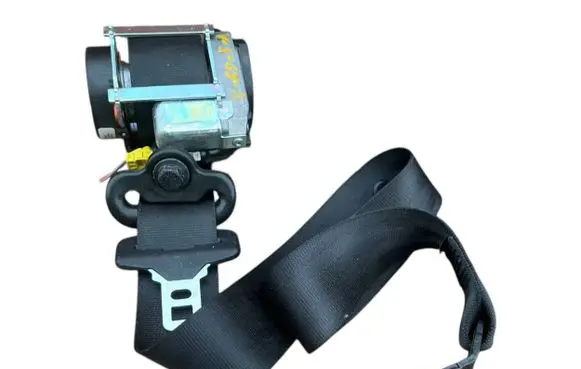 Volvo V60 Rear seatbelt 39823322 22092014 624324600