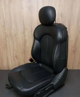 Mercedes-Benz CLK A209 C209 Front driver seat