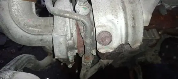 Toyota Avensis T270 Turbo 172010R070 17201-0R070