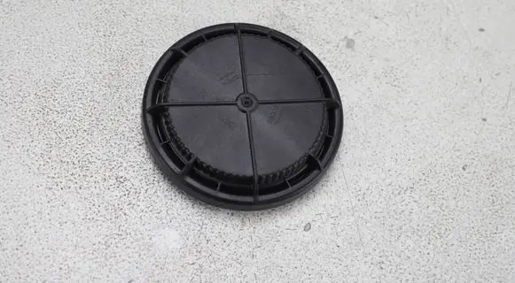 Opel Crossland X Headlight/headlamp dust cover 