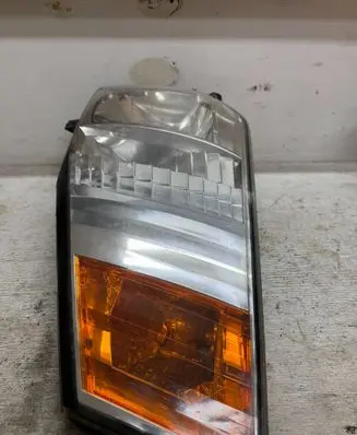 Nissan Cab Star Headlight/headlamp 26010MB500 89314261 02A011125E