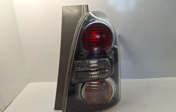 Toyota Corolla Verso AR10 Rear/tail lights 815510F080