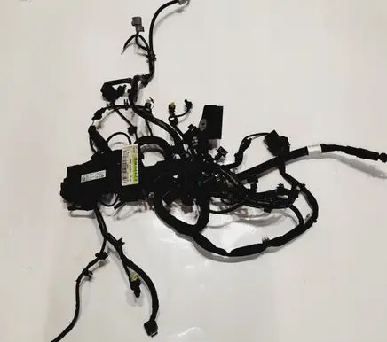 Mercedes-Benz C W205 Engine installation wiring loom A2740109000