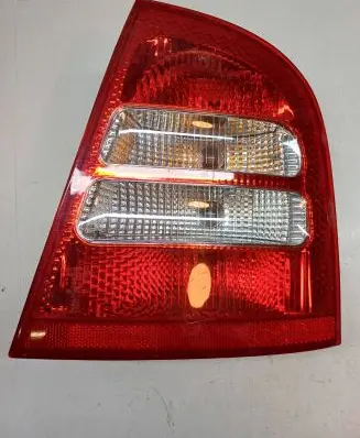 Skoda Octavia Mk1 (1U) Rear/tail lights 086651903R