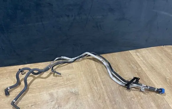 Jaguar F-Pace Fuel line pipe M8A29J280DB