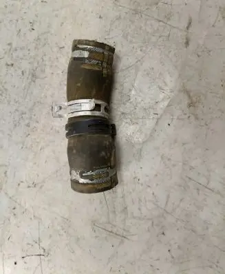 Suzuki Grand Vitara I Engine coolant pipe/hose