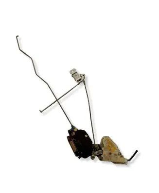 Hyundai Getz Front door lock 813101J000