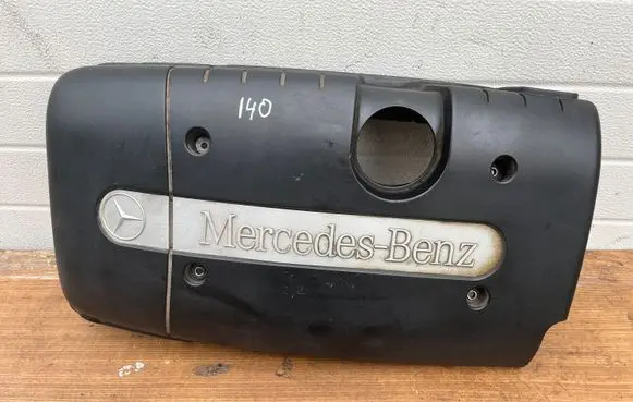 Mercedes-Benz E W210 Engine cover (trim) A6110100367