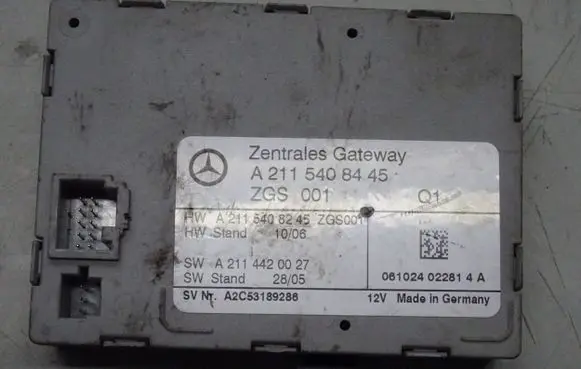 Mercedes-Benz CLS C219 Gateway control module A2115408445 A2115408245 A2114420027