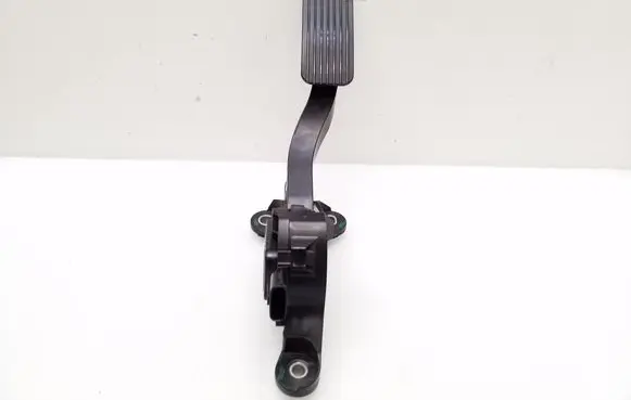 KIA Ceed Accelerator throttle pedal 32700G4200