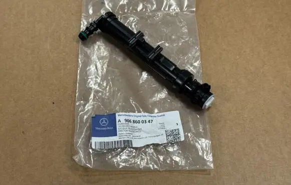Mercedes-Benz Sprinter W906 Headlight washer spray nozzle A9068600347