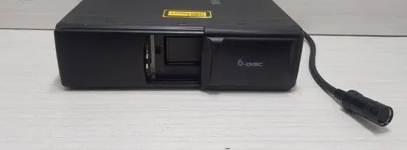 Audi A6 S6 C5 4B CD/DVD changer FA05735