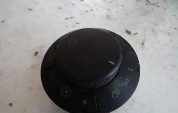 Opel Corsa D Tailgate/trunk/boot open switch 