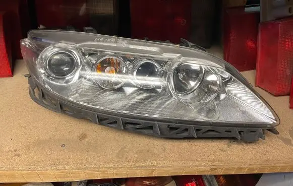 Mazda 6 Headlight/headlamp 20A329 20A975