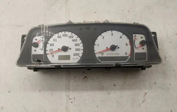 Mitsubishi Pajero Sport I Speedometer (instrument cluster) MN166414 2573403330