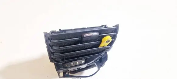 Dash center air vent grill