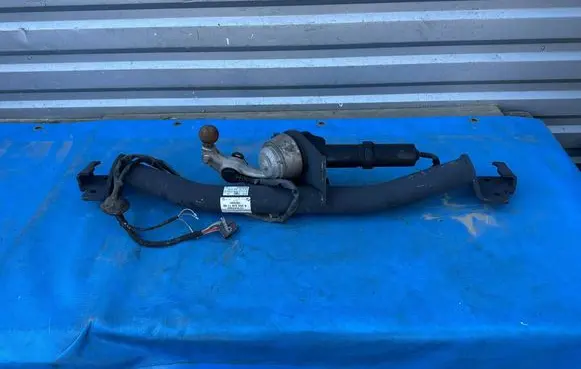 Mercedes-Benz GLC X253 C253 Tow bar A2533101100 10016341