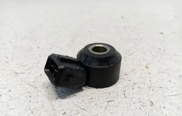 BMW 5 F10 F11 Detonation knock sensor 7598861 13627598861
