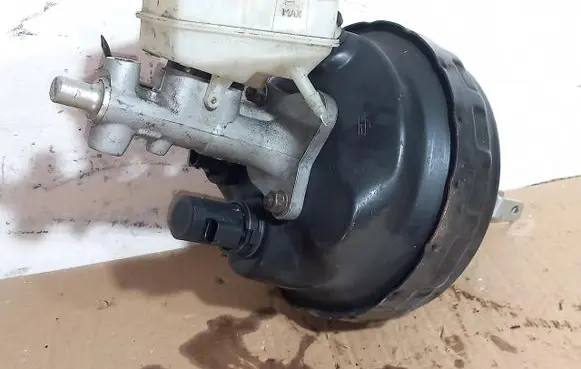Mercedes-Benz SLK R171 Brake booster A1714300130