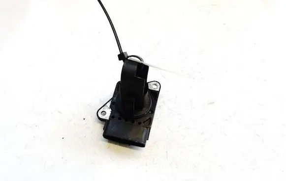 Toyota Avensis T250 Mass air flow meter 222040n010