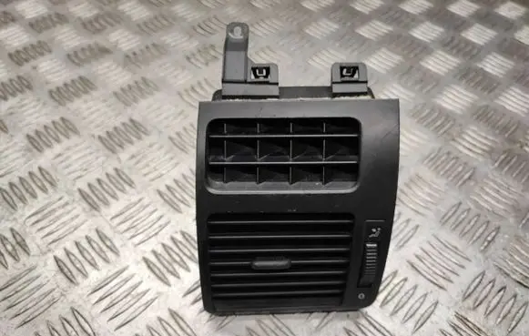 Volkswagen Touran I Dashboard side air vent grill/cover trim 1T0819703A