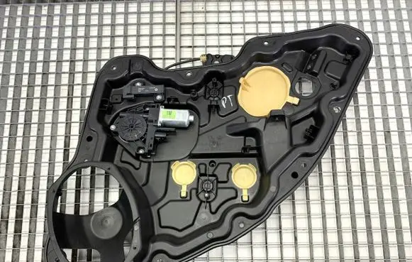 Jeep Cherokee Rear door window regulator with motor 68227456AA