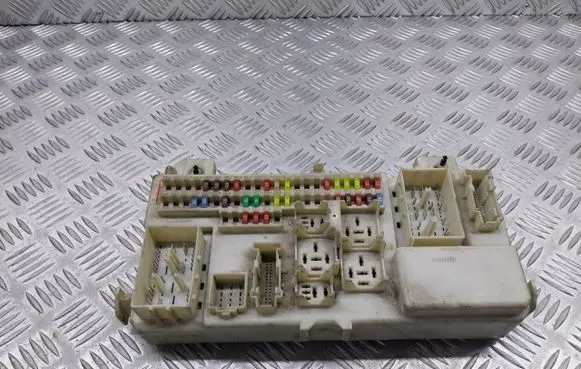 Mazda 3 I High voltage junction box BR5S66730D