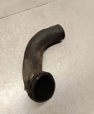 Intercooler hose/pipe