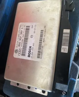Audi A6 S6 C5 4B Brake system control unit/module 8D0907389D