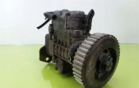Seat Leon (1M) Fuel injection high pressure pump