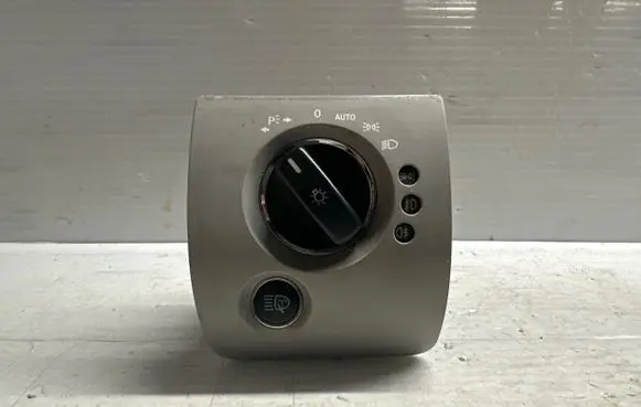Mercedes-Benz GL X164 Light switch A1645450704 04058632
