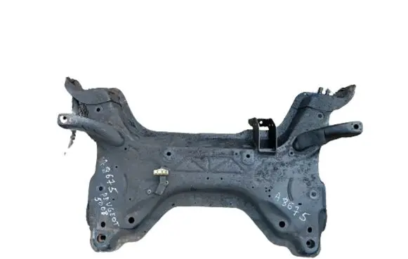 Peugeot 5008 Front subframe