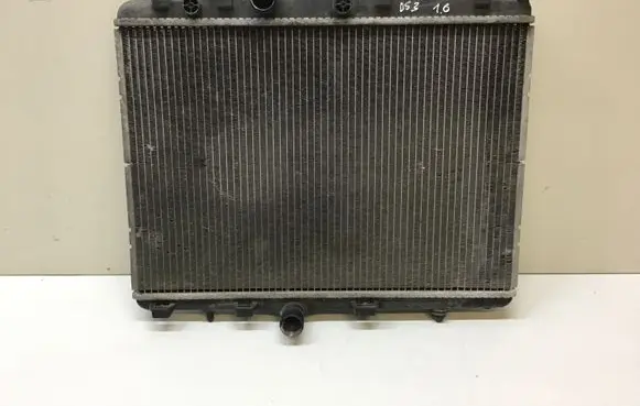 Citroen DS3 Coolant radiator 873460200 873461000