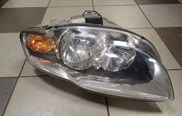 Audi A4 S4 B7 8E 8H Headlight/headlamp 8E0941004AK
