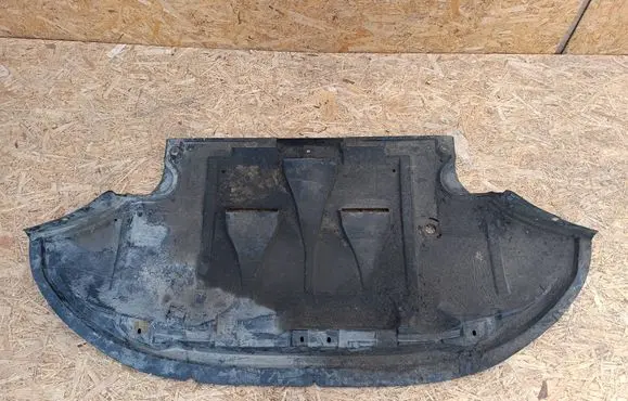 Audi A6 S6 C5 4B Engine splash shield/under tray 4B0863823