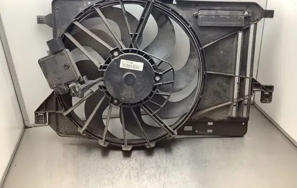 Ford Focus Electric radiator cooling fan CV618C607VA C9G4A 33600802