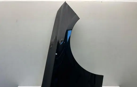 BMW 7 G70 Fender