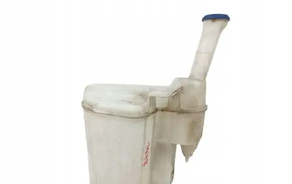 Windshield washer fluid reservoir/tank