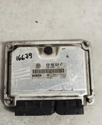 Seat Ibiza III (6L) Engine control unit/module 038906019KT