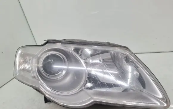 Volkswagen PASSAT B6 Headlight/headlamp 3C0941006Q