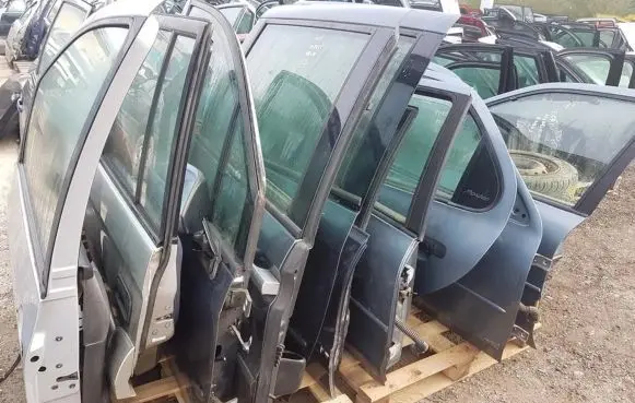 Fiat Ulysse Front door pilkos