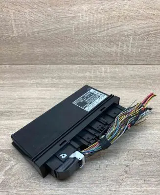 BMW 5 E60 E61 Comfort/convenience module 9151517 5WK49110A